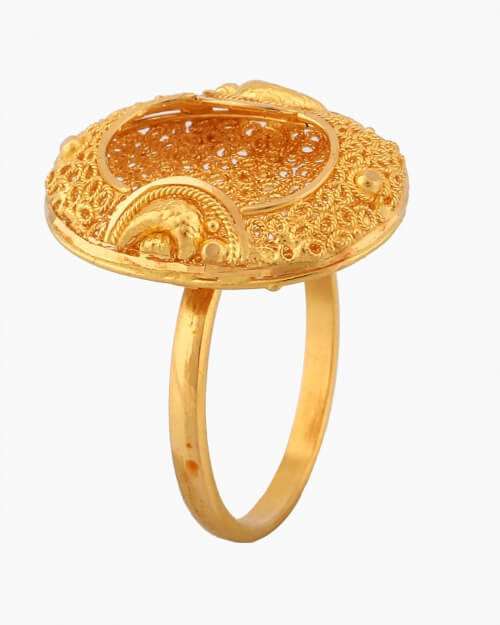 Sawansukha Ladies Gold Ring